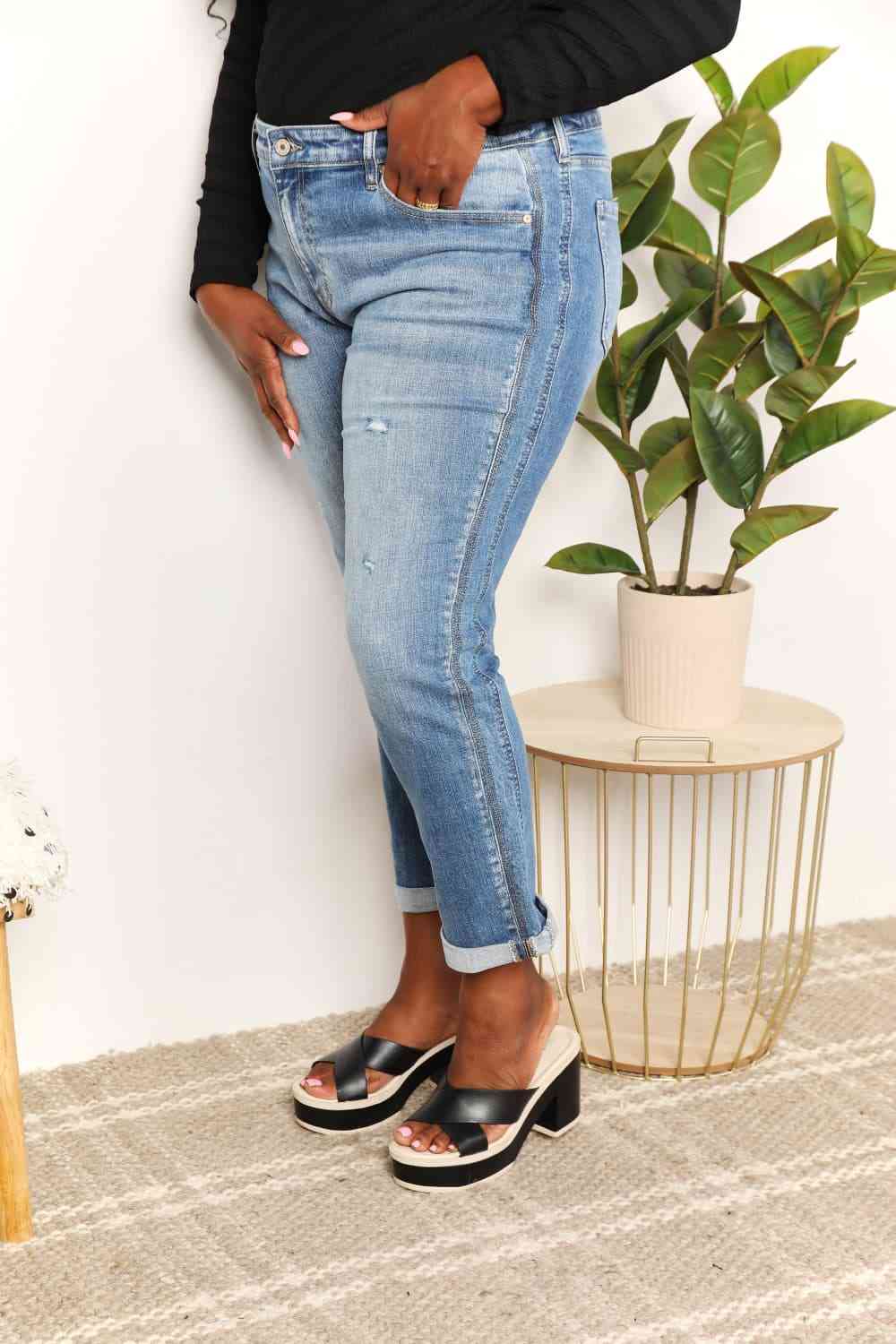 KAN CAN USA Full Size Mid Rise Slim Boyfriend Jeans